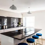 アパート Monterey - Stunning, Duplex In The Heart Of