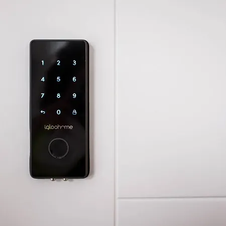 Monterey - Stunning, Duplex In The Heart Of