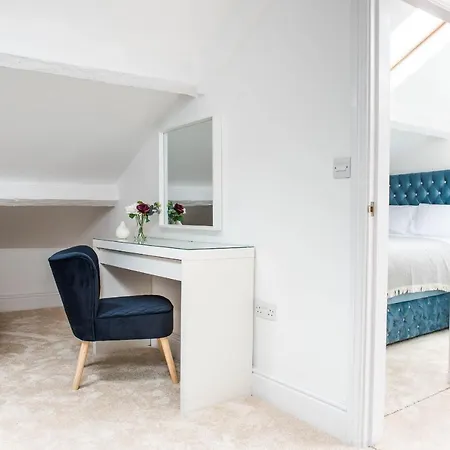 Monterey - Stunning, Duplex In The Heart Of Apartment Kendal